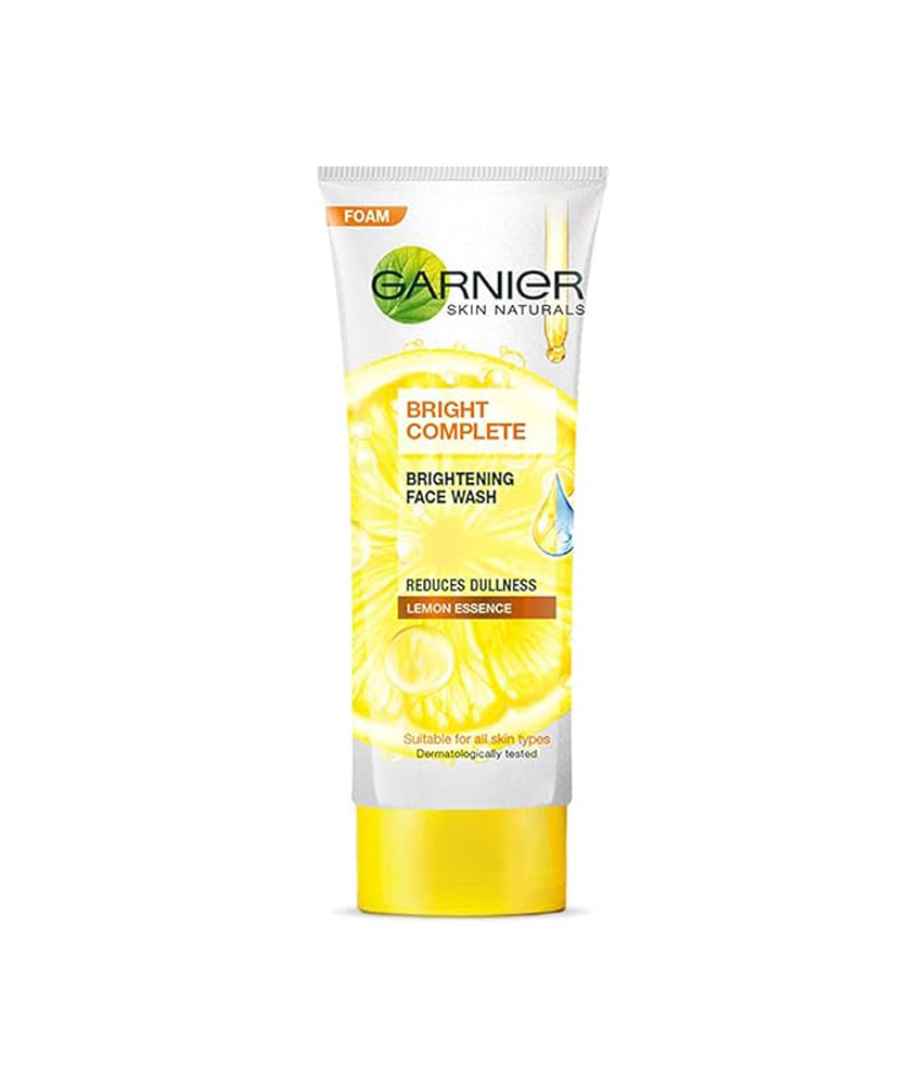 Garnier Bright Complete Vitamin C And Cleansing Facewash 100g